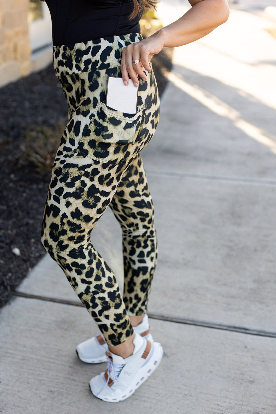 Ready to Ship | Brown Leopard Leggings*